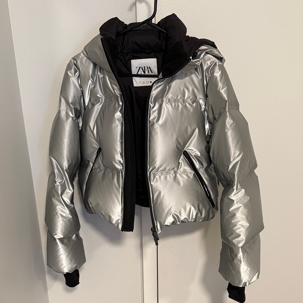 Zara Metallic Silver Hooded ski puffer